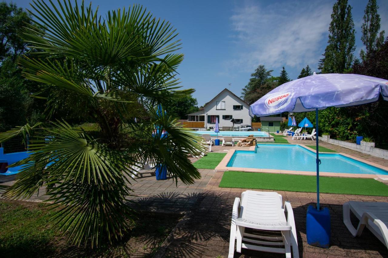 Camping Des Bains Saint-Honoré Bagian luar foto