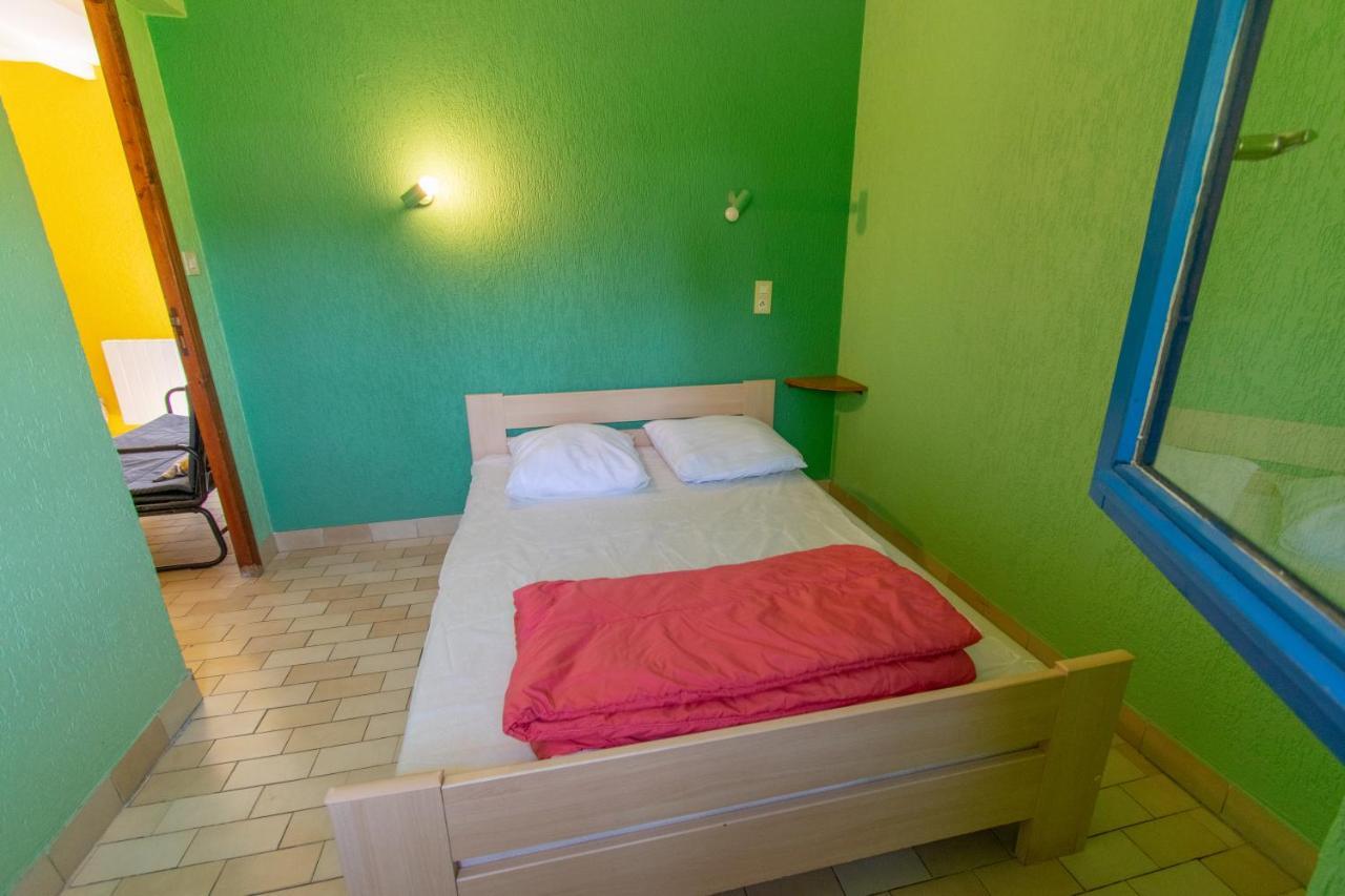 Camping Des Bains Saint-Honoré Bagian luar foto