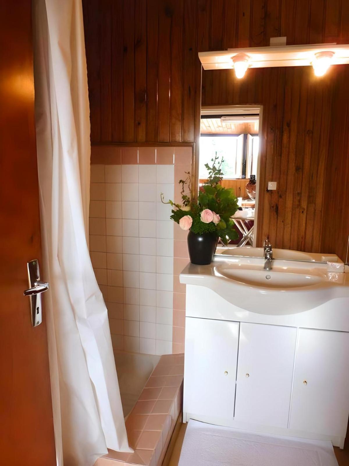 Camping Des Bains Saint-Honoré Bagian luar foto
