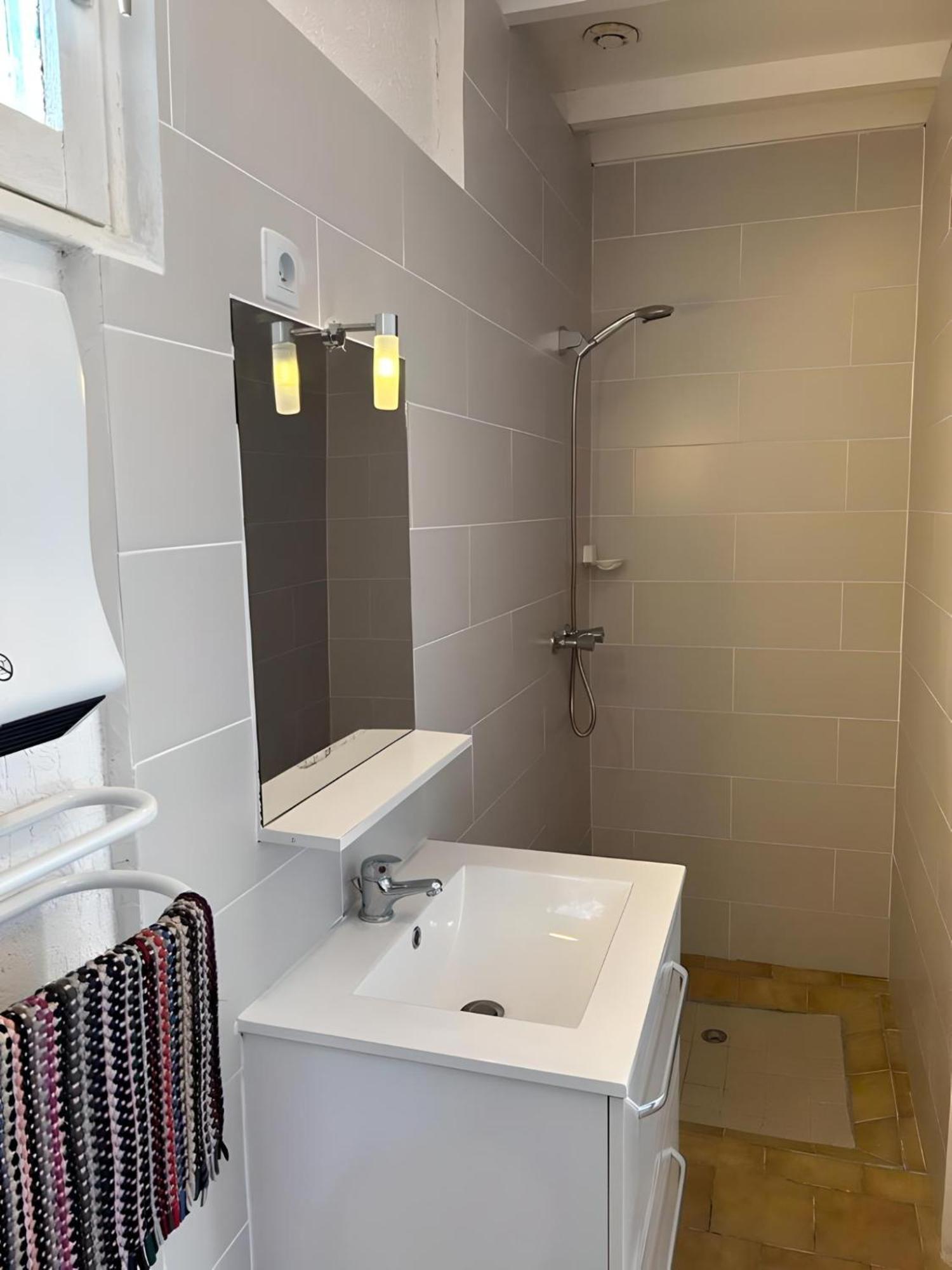 Camping Des Bains Saint-Honoré Bagian luar foto
