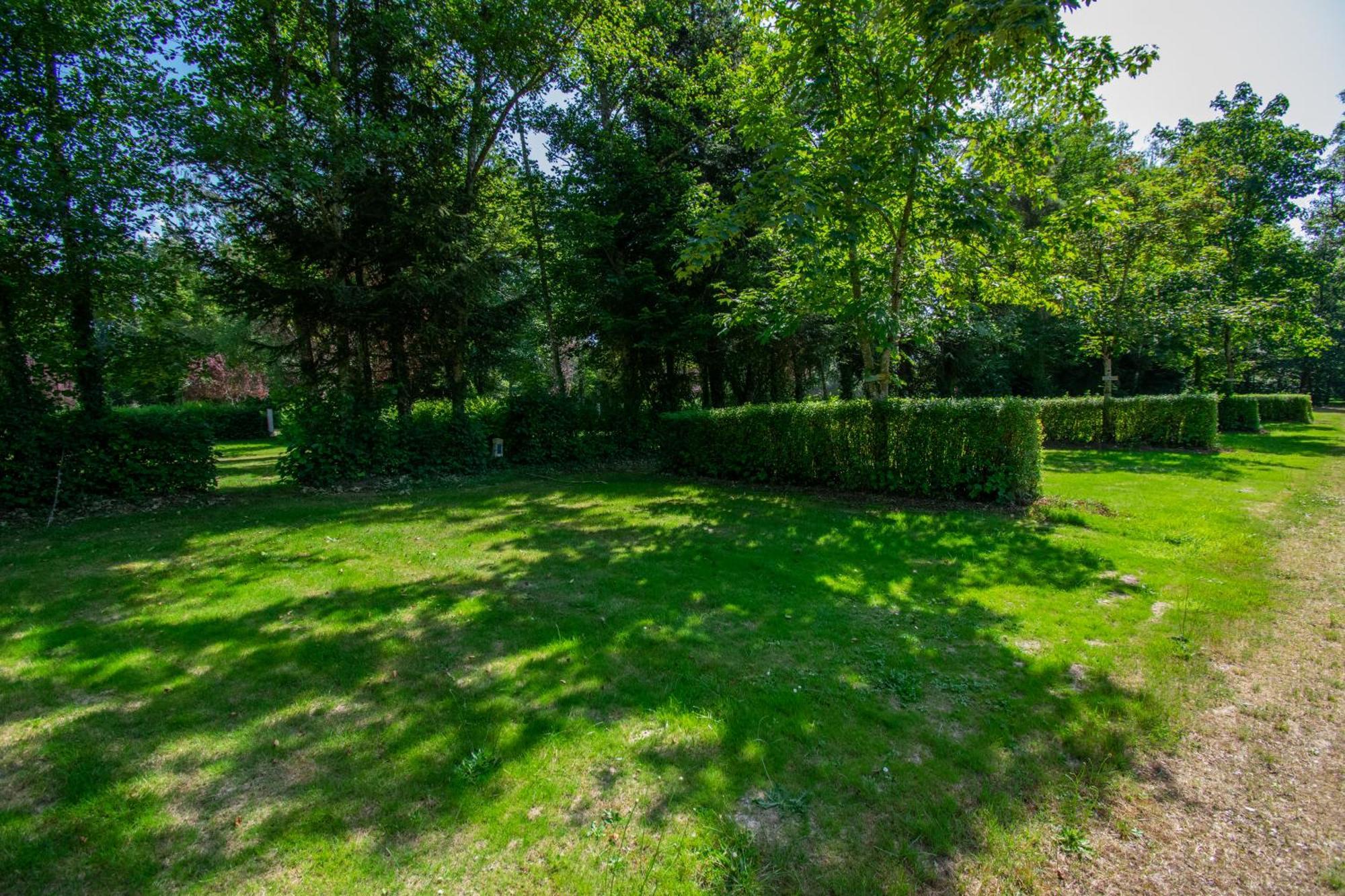 Camping Des Bains Saint-Honoré Bagian luar foto